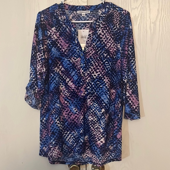 Hudson Harper Button Front Top - Picture 1 of 9